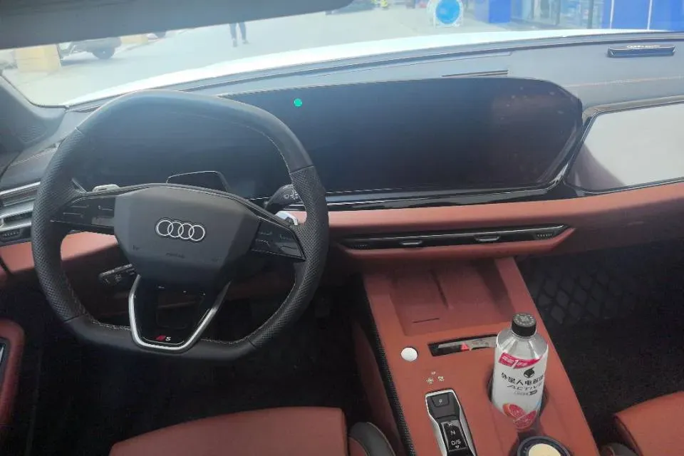 2026 Audi A5L 2.0T 170HP L4 7DCT,autocango,china used car exporter,china ev exporter,chinese used car exporter,chinese used ev exporter