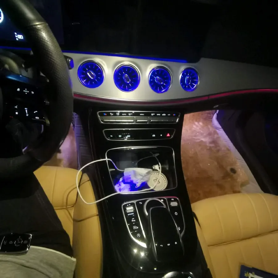 2021 Mercedes-Benz E Class 1.5T 184HP L4 9AT,autocango,china used car exporter,china ev exporter,chinese used car exporter,chinese used ev exporter