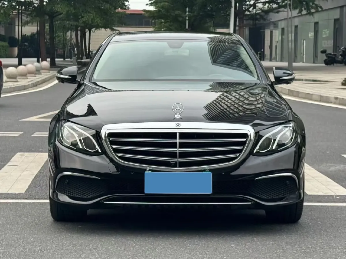 2020 Mercedes-Benz E Class 2.0T 258HP L4 9AT,autocango,china used car exporter,china ev exporter,chinese used car exporter,chinese used ev exporter