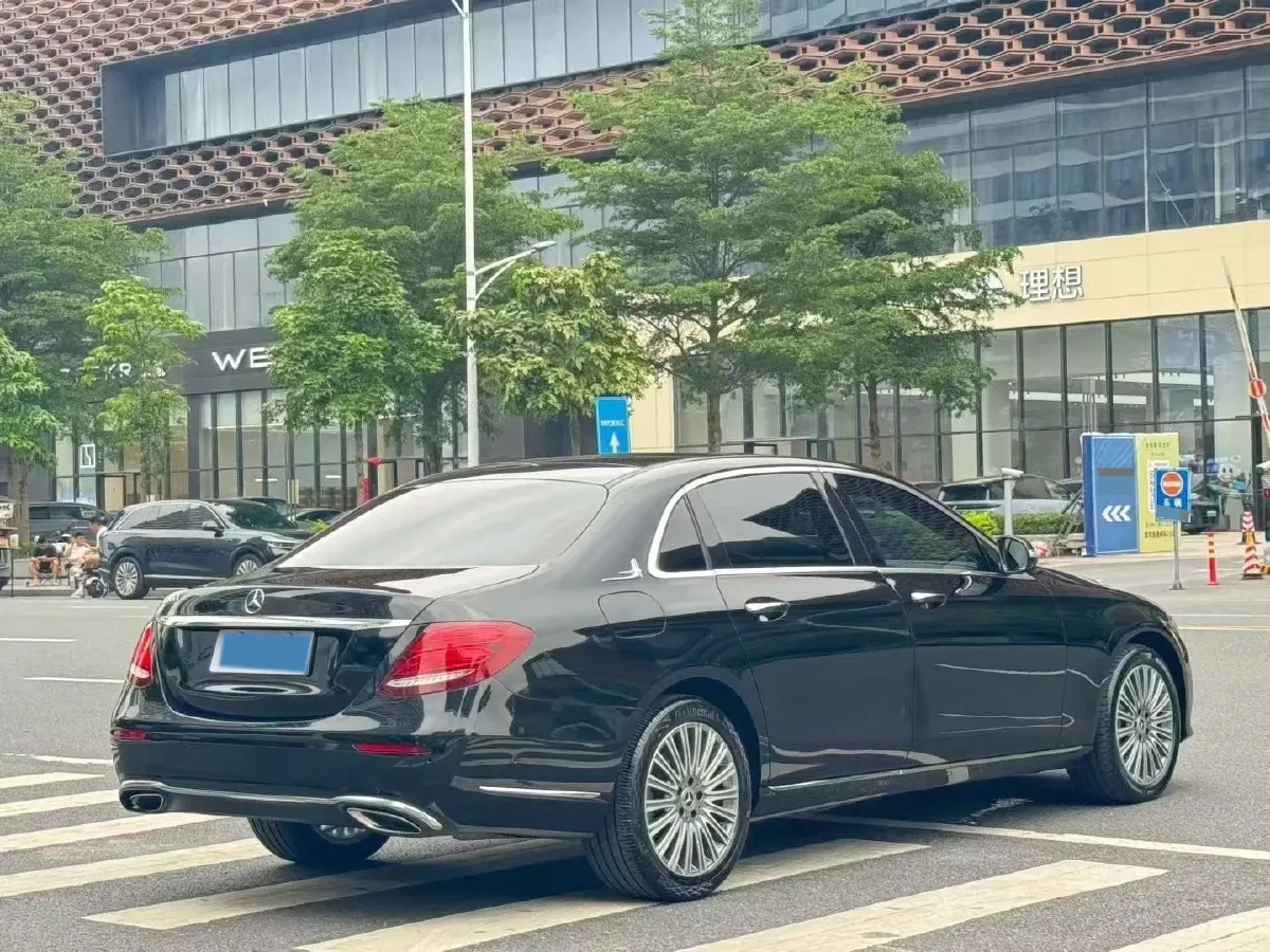 2020 Mercedes-Benz E Class 2.0T 258HP L4 9AT,autocango,china used car exporter,china ev exporter,chinese used car exporter,chinese used ev exporter