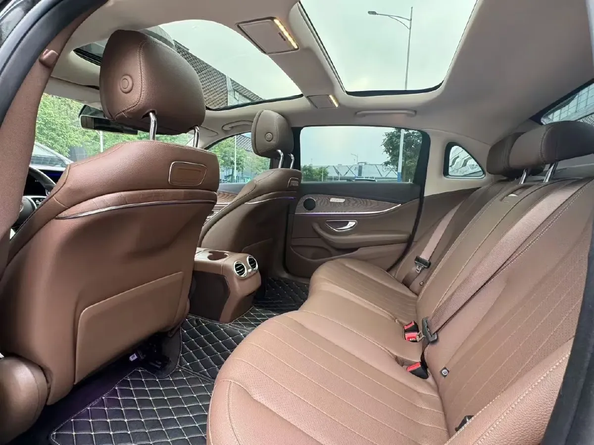 2020 Mercedes-Benz E Class 2.0T 258HP L4 9AT,autocango,china used car exporter,china ev exporter,chinese used car exporter,chinese used ev exporter