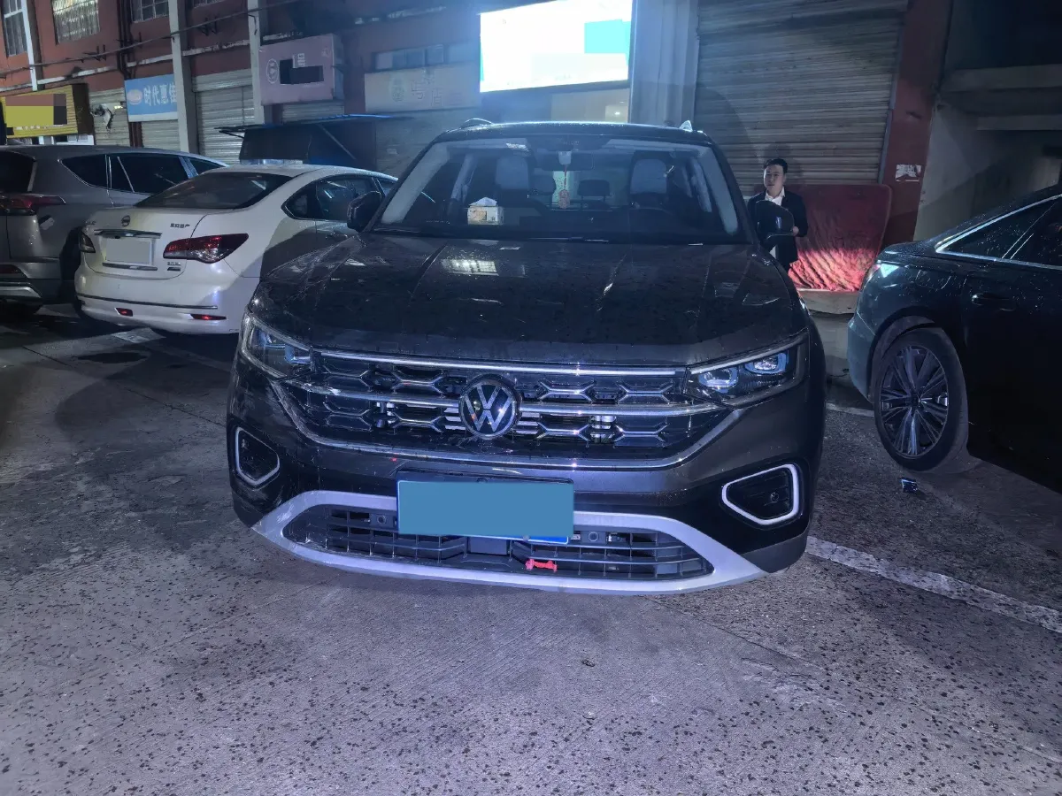 2025 Volkswagen Tayron 1.5T 160HP L4 7DCT,autocango,china used car exporter,china ev exporter,chinese used car exporter,chinese used ev exporter