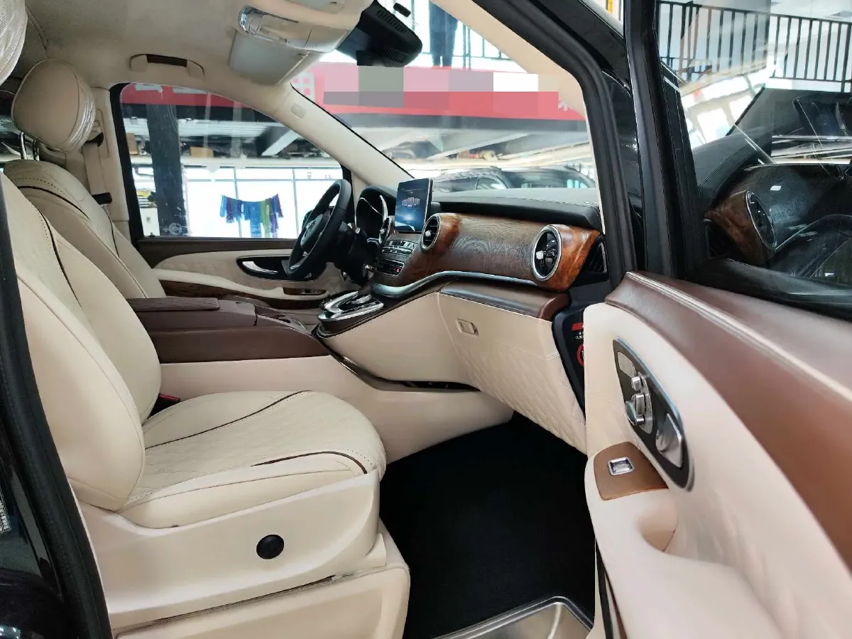 2018 Mercedes-Benz V Class 2.0T 211HP L4 7AT,autocango,china used car exporter,china ev exporter,chinese used car exporter,chinese used ev exporter