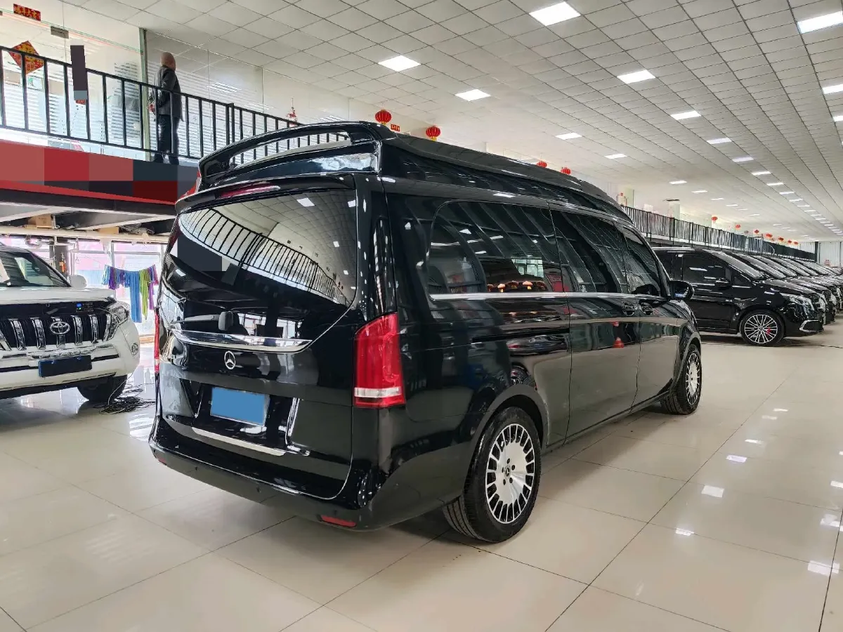 2018 Mercedes-Benz V Class 2.0T 211HP L4 7AT,autocango,china used car exporter,china ev exporter,chinese used car exporter,chinese used ev exporter