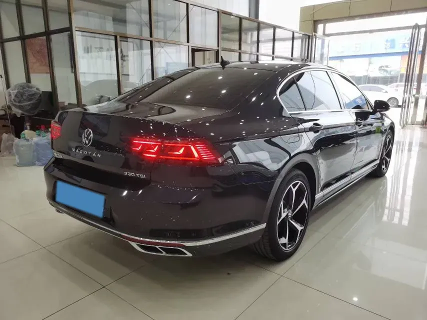 2023 Volkswagen Magotan 2.0T 186HP L4 7DCT,autocango,china used car exporter,china ev exporter,chinese used car exporter,chinese used ev exporter