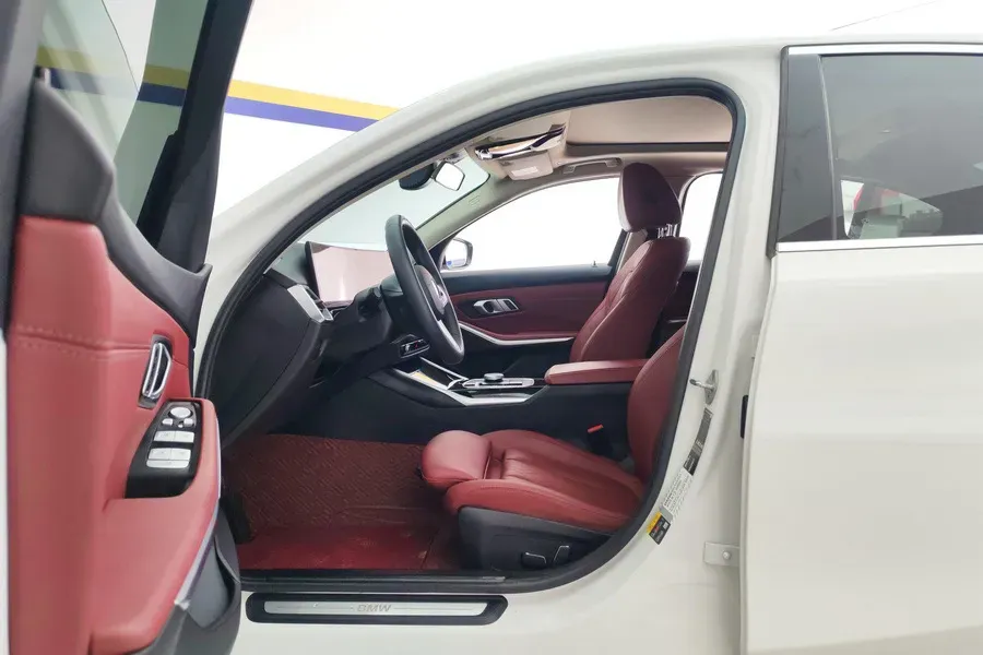 2024 BMW i3 BEV 70KWH,autocango,china used car exporter,china ev exporter,chinese used car exporter,chinese used ev exporter