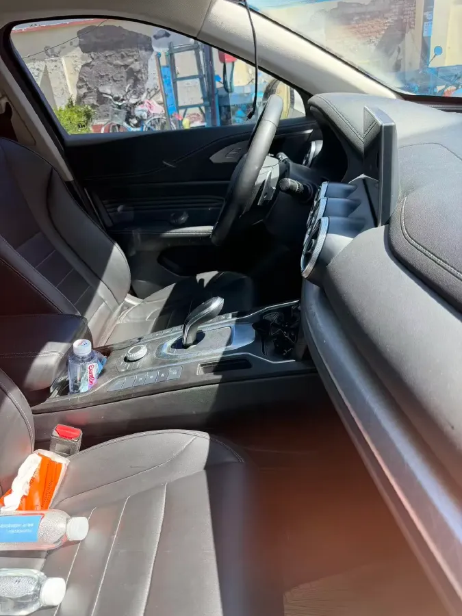 2020 WEY VV5 1.5T 171HP L4 7DCT,autocango,china used car exporter,china ev exporter,chinese used car exporter,chinese used ev exporter