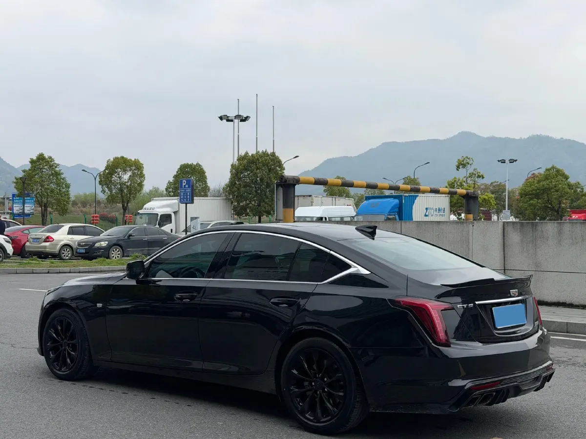 2022 Cadillac CT5 2.0T 237HP L4 10AT,autocango,china used car exporter,china ev exporter,chinese used car exporter,chinese used ev exporter