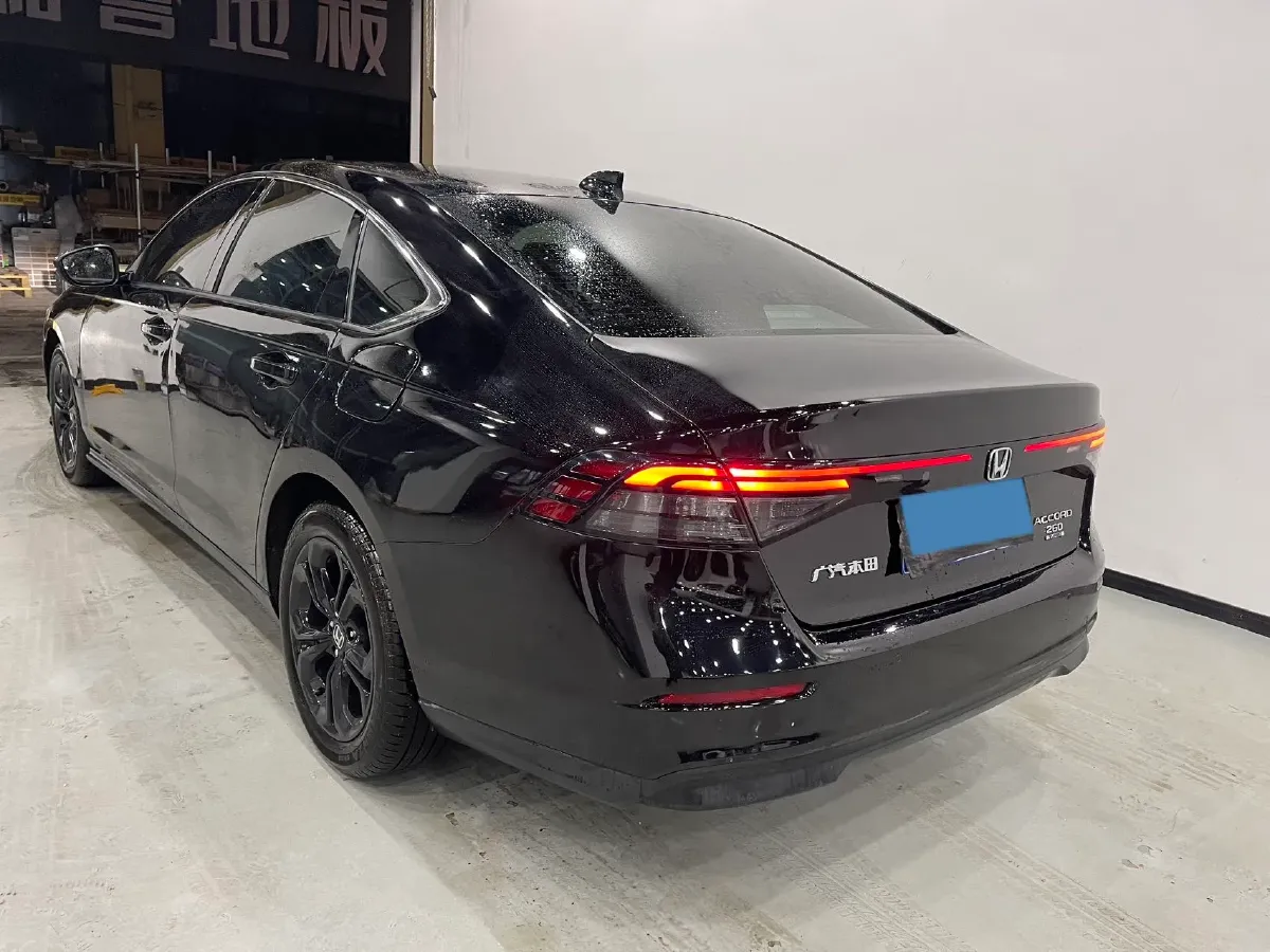 2025 Honda Accord 1.5T 192HP L4 CVT,autocango,china used car exporter,china ev exporter,chinese used car exporter,chinese used ev exporter