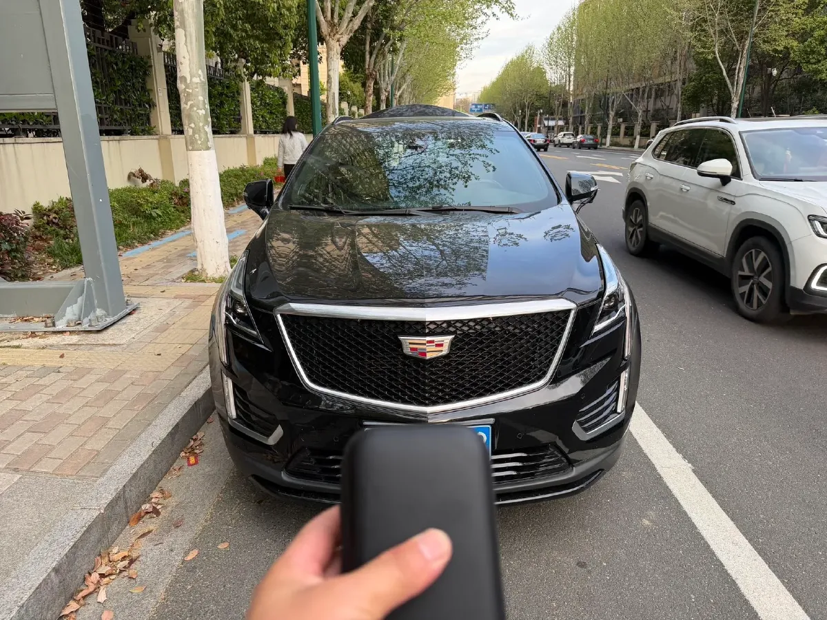 2023 Cadillac XT5 2.0T 237HP L4 9AT,autocango,china used car exporter,china ev exporter,chinese used car exporter,chinese used ev exporter