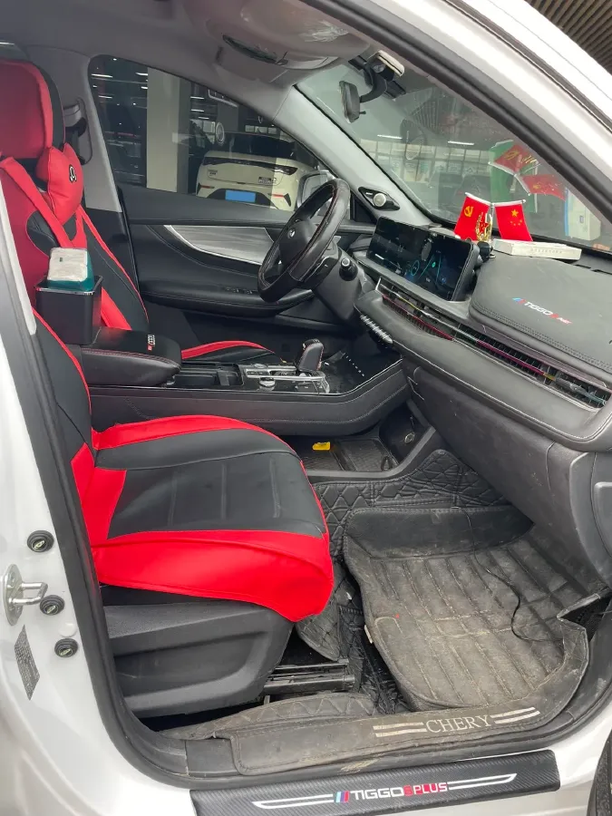 2021 Chery Tiggo 8 Plus 1.6T 197HP L4 7DCT,autocango,china used car exporter,china ev exporter,chinese used car exporter,chinese used ev exporter