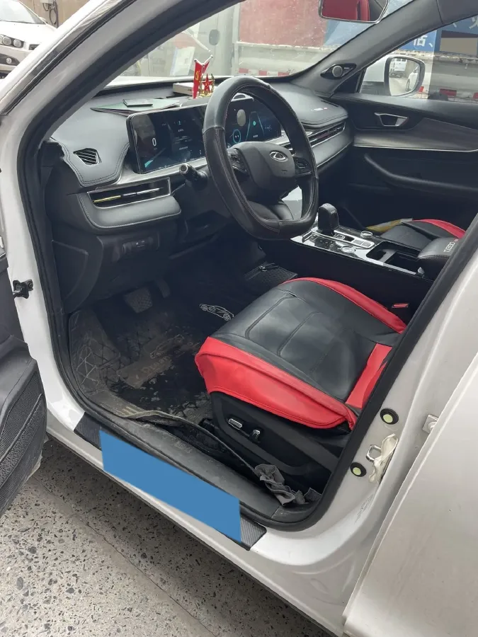 2021 Chery Tiggo 8 Plus 1.6T 197HP L4 7DCT,autocango,china used car exporter,china ev exporter,chinese used car exporter,chinese used ev exporter