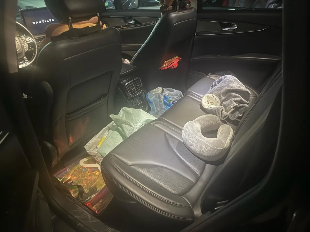 2021 Lincoln Nautilus 2.0T 245HP L4 8AT,autocango,china used car exporter,china ev exporter,chinese used car exporter,chinese used ev exporter