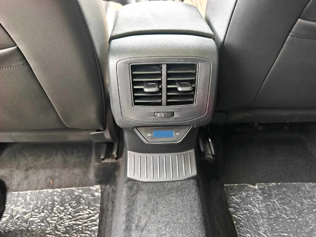 2018 Borgward BX5 1.8T 190HP L4 6AT,autocango,china used car exporter,china ev exporter,chinese used car exporter,chinese used ev exporter