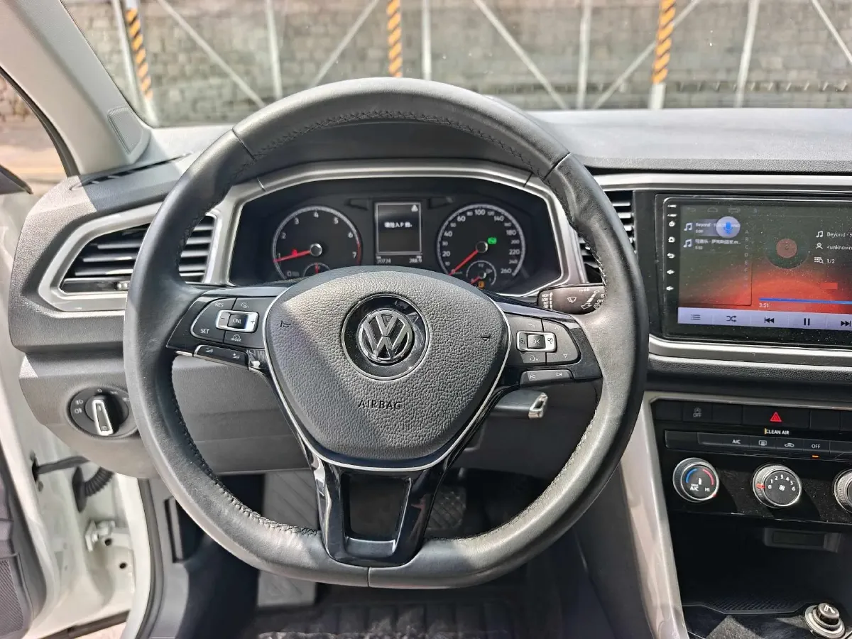 2018 Borgward BX5 1.8T 190HP L4 6AT,autocango,china used car exporter,china ev exporter,chinese used car exporter,chinese used ev exporter