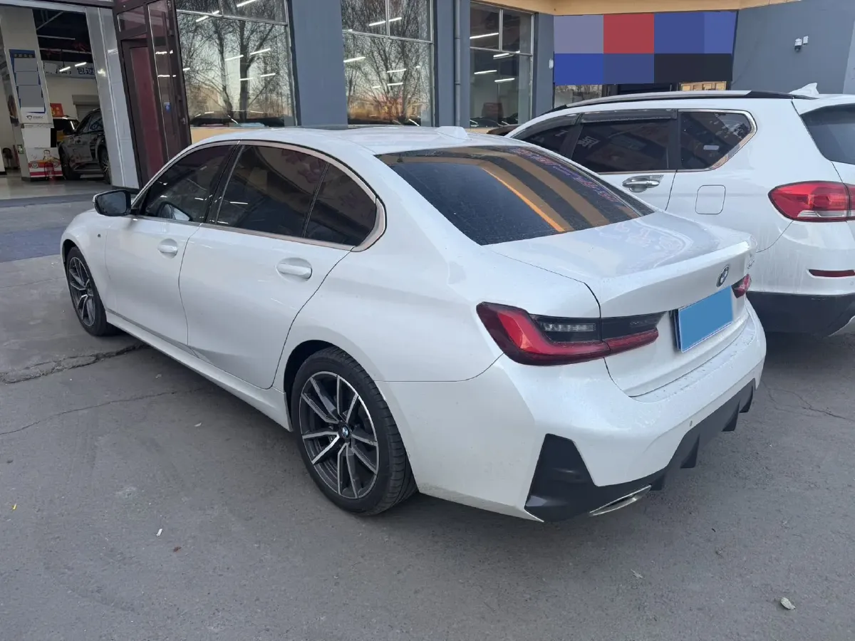 2023 BMW 3 Series 2.0T 156HP L4 8AT,autocango,china used car exporter,china ev exporter,chinese used car exporter,chinese used ev exporter