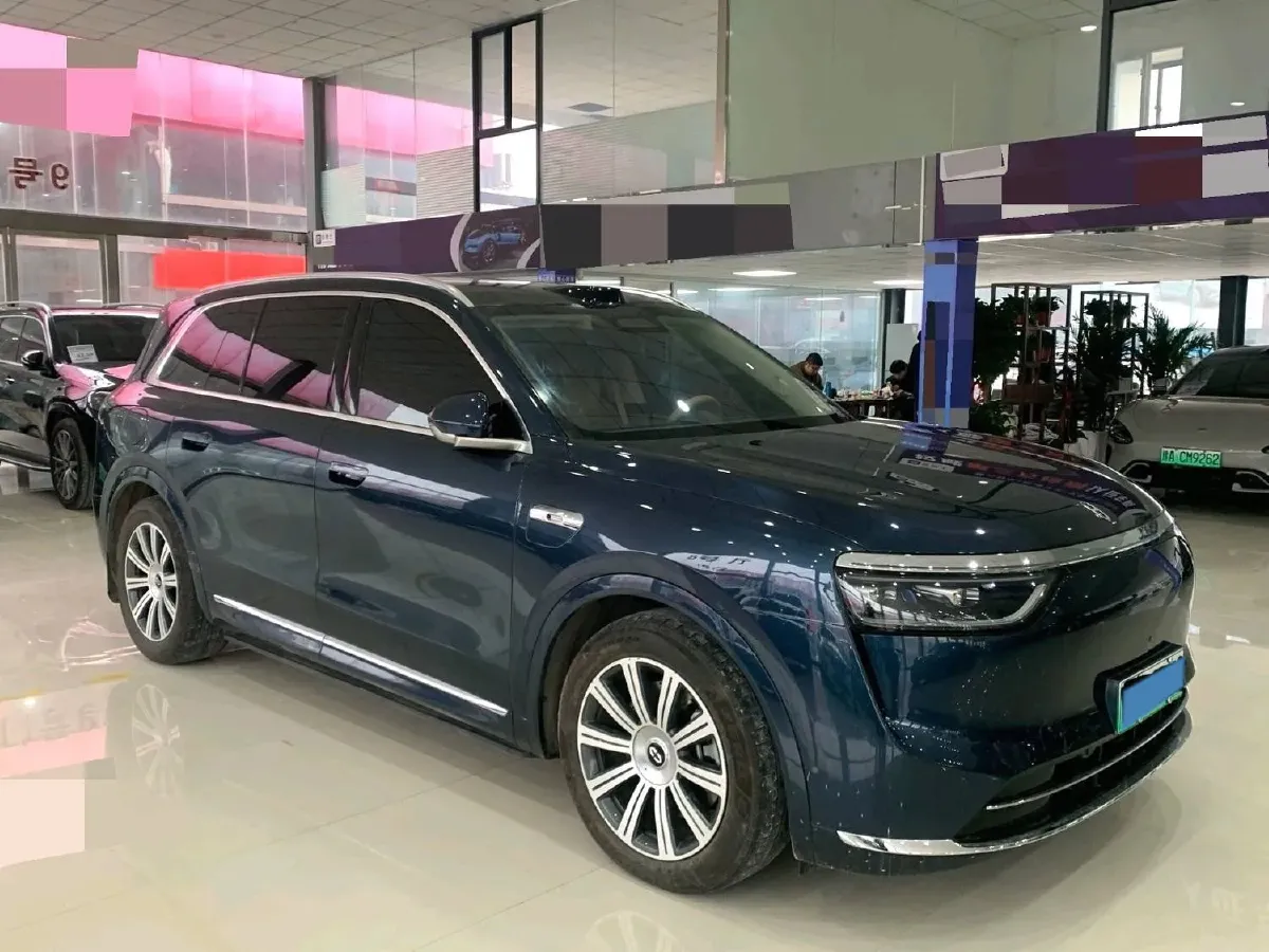 2025 AITO AITO M8 REEV 160HP REEV 53.4KWH,autocango,china used car exporter,china ev exporter,chinese used car exporter,chinese used ev exporter