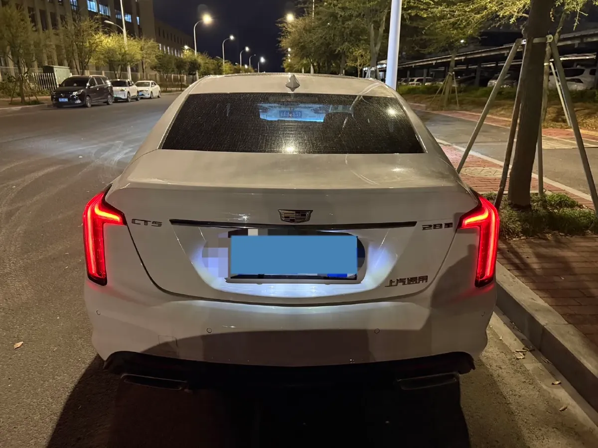2022 Cadillac CT5 2.0T 237HP L4 10AT,autocango,china used car exporter,china ev exporter,chinese used car exporter,chinese used ev exporter