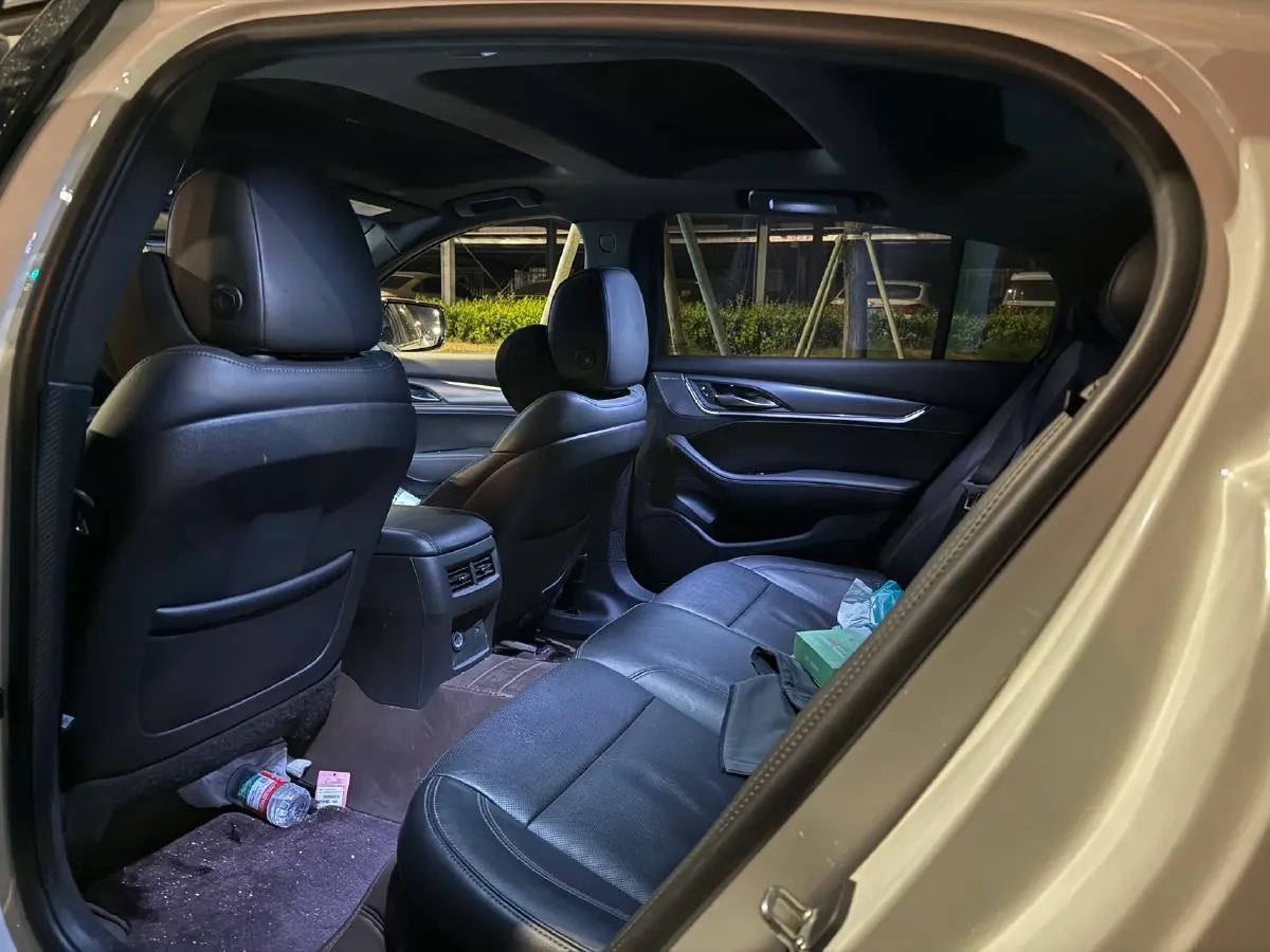 2022 Cadillac CT5 2.0T 237HP L4 10AT,autocango,china used car exporter,china ev exporter,chinese used car exporter,chinese used ev exporter