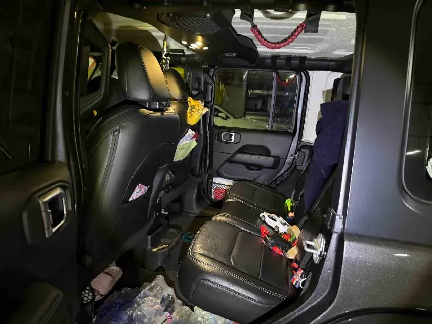 2019 Jeep Wrangler 2.0T 266HP L4 8AT,autocango,china used car exporter,china ev exporter,chinese used car exporter,chinese used ev exporter