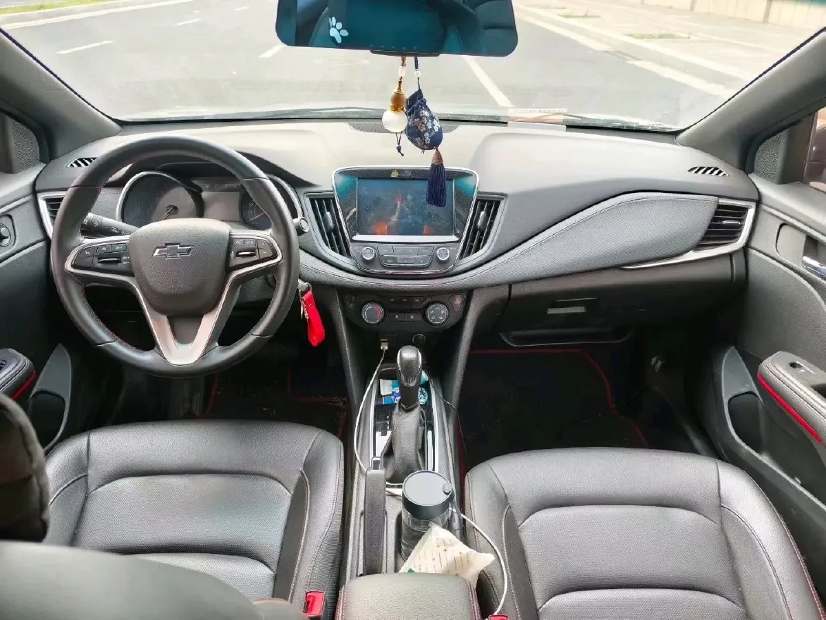 2019 Chevrolet Monza 1.3T 163HP L3 6AT,autocango,china used car exporter,china ev exporter,chinese used car exporter,chinese used ev exporter