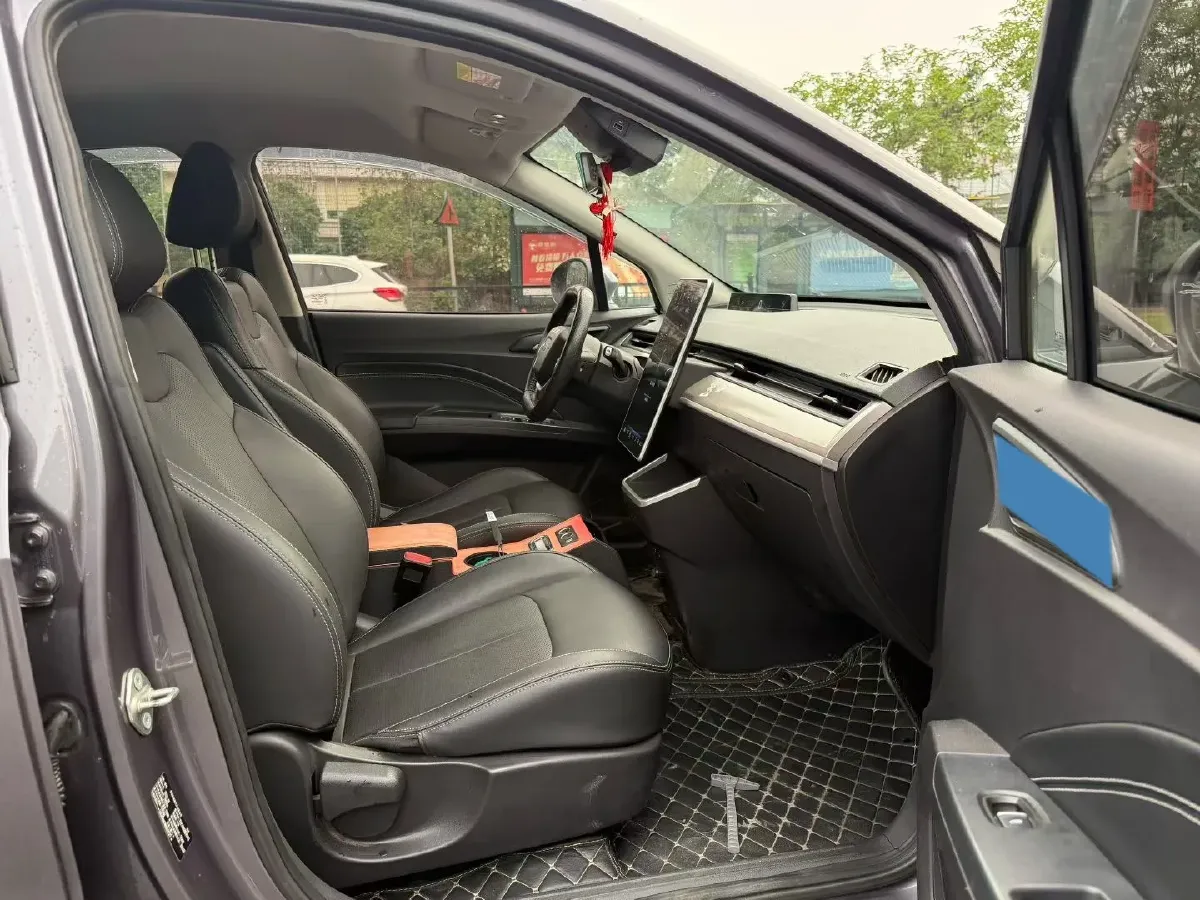 2022 MG 5 1.5L 120HP L4 CVT,autocango,china used car exporter,china ev exporter,chinese used car exporter,chinese used ev exporter