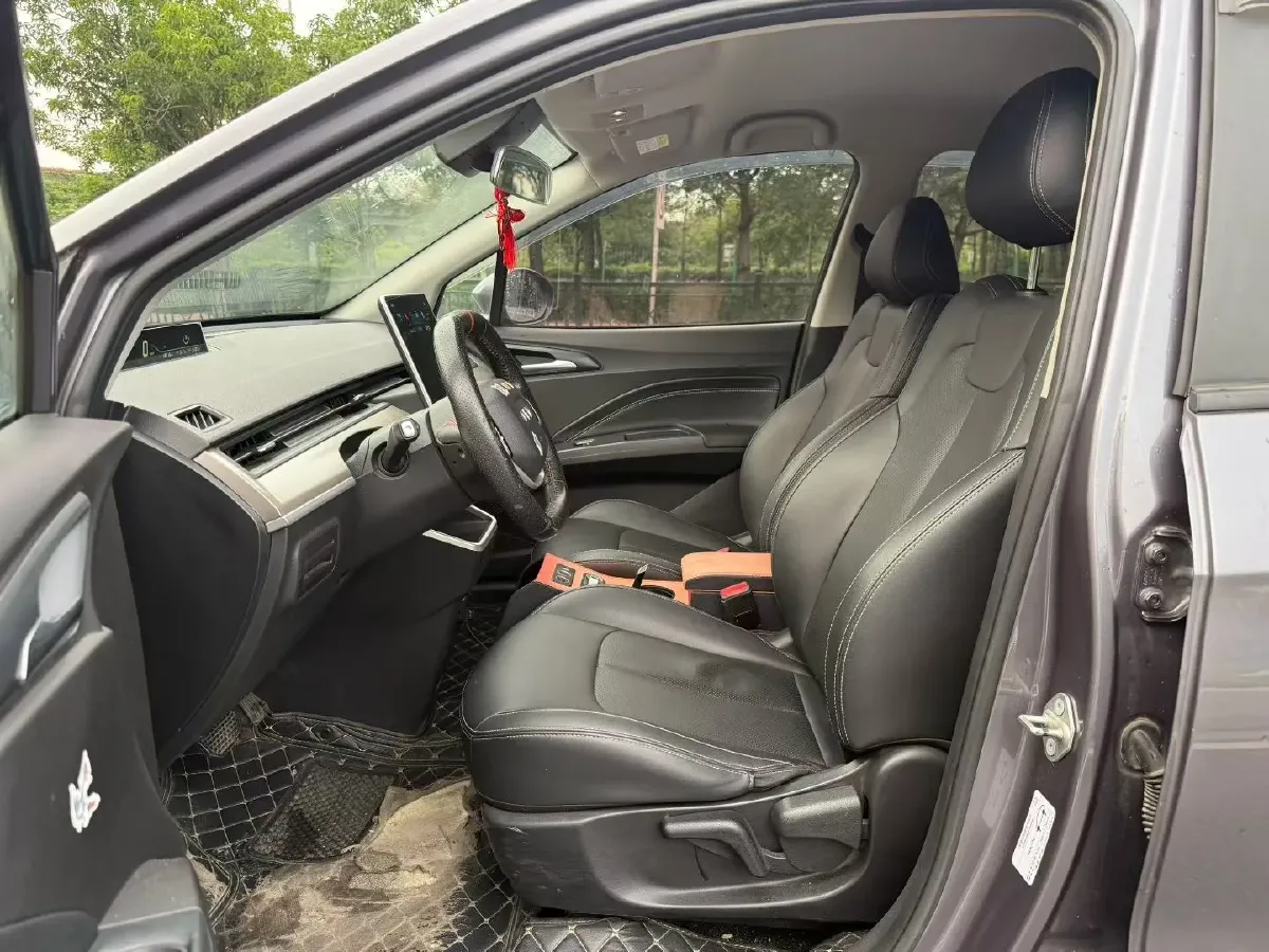 2022 MG 5 1.5L 120HP L4 CVT,autocango,china used car exporter,china ev exporter,chinese used car exporter,chinese used ev exporter