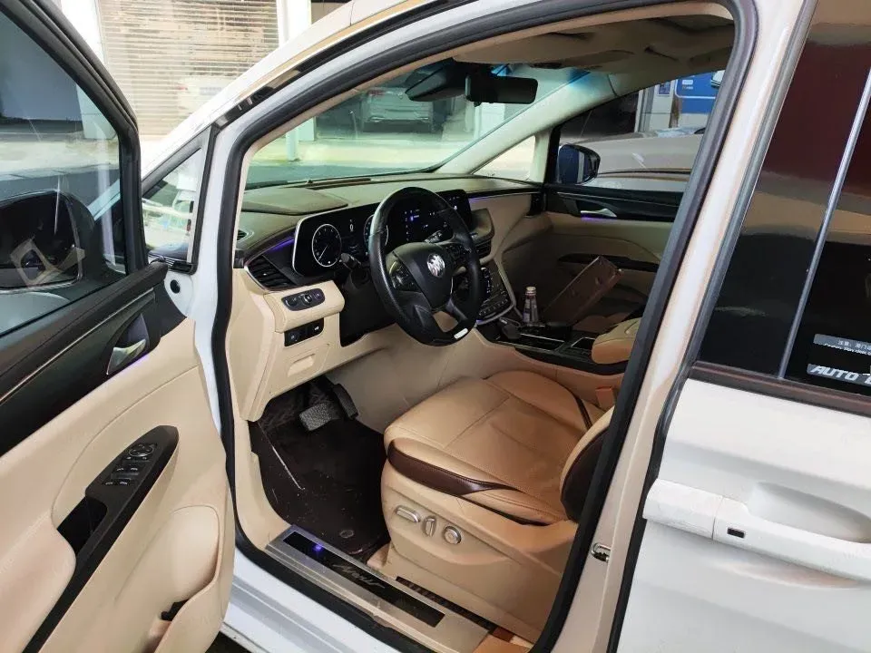 2022 Buick GL8 2.0T 237HP L4 9AT,autocango,china used car exporter,china ev exporter,chinese used car exporter,chinese used ev exporter