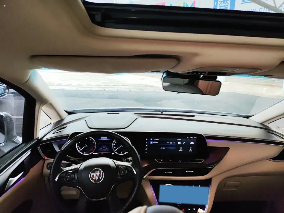 2022 Buick GL8 2.0T 237HP L4 9AT,autocango,china used car exporter,china ev exporter,chinese used car exporter,chinese used ev exporter