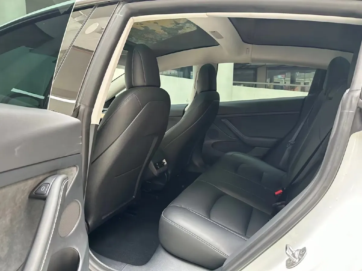 2022 Tesla Model 3 BEV 60KWH,autocango,china used car exporter,china ev exporter,chinese used car exporter,chinese used ev exporter