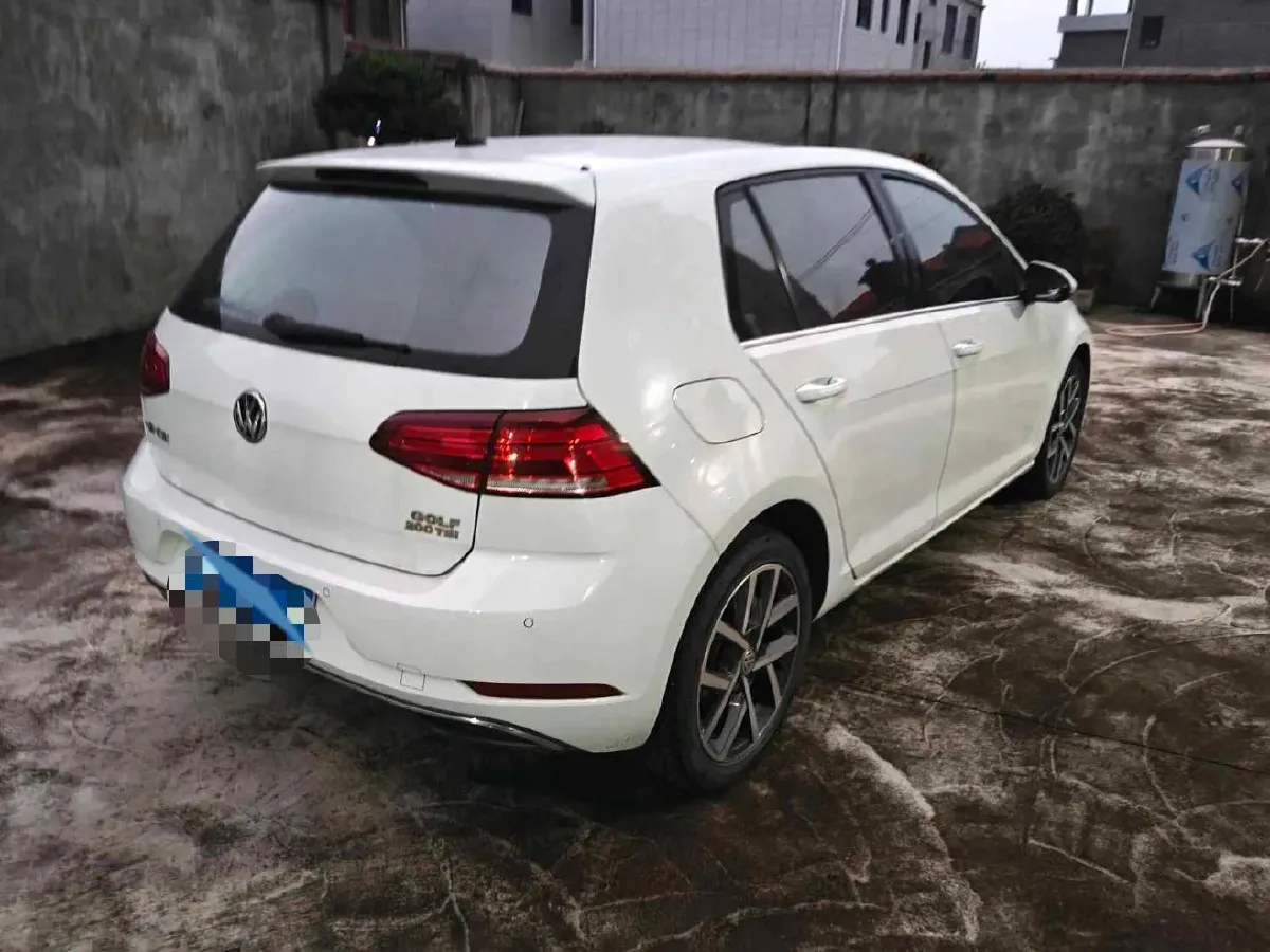 2020 Volkswagen Golf 1.2T 116HP L4 7DCT,autocango,china used car exporter,china ev exporter,chinese used car exporter,chinese used ev exporter