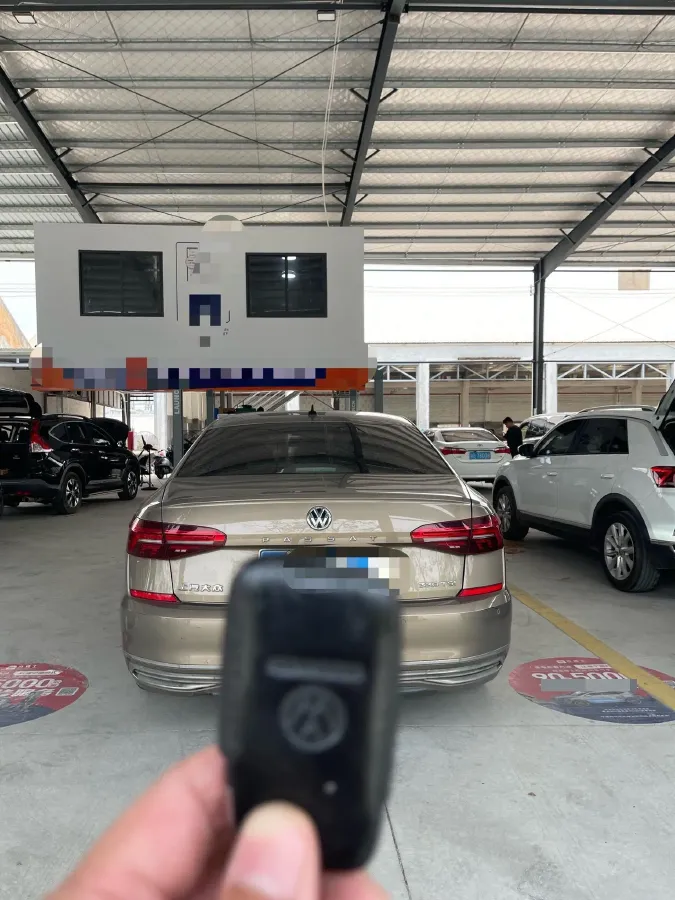 2019 Skoda Kodiak 2.0T 186HP L4 7DCT,autocango,china used car exporter,china ev exporter,chinese used car exporter,chinese used ev exporter