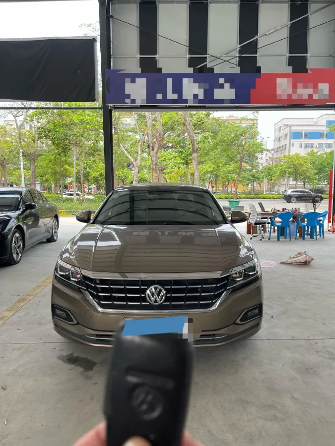 2019 Skoda Kodiak 2.0T 186HP L4 7DCT,autocango,china used car exporter,china ev exporter,chinese used car exporter,chinese used ev exporter