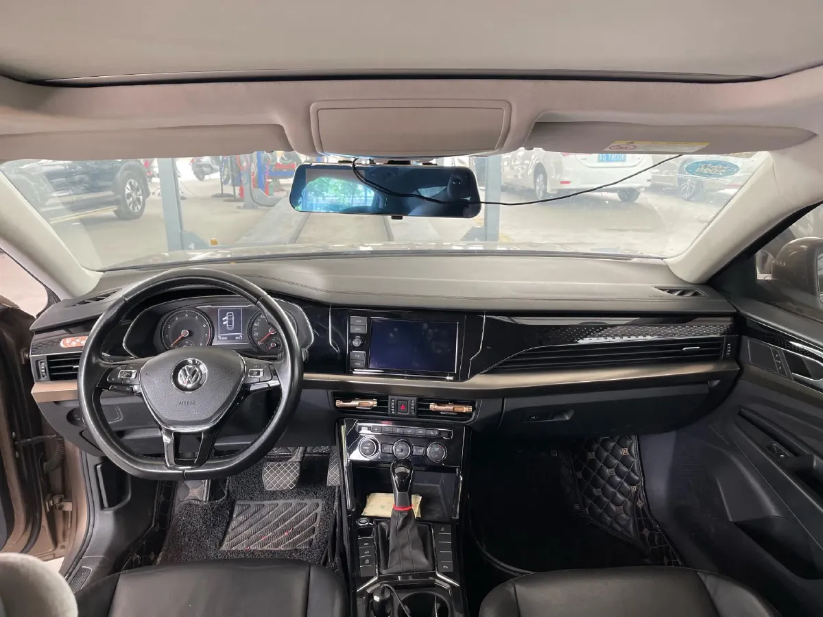 2019 Skoda Kodiak 2.0T 186HP L4 7DCT,autocango,china used car exporter,china ev exporter,chinese used car exporter,chinese used ev exporter