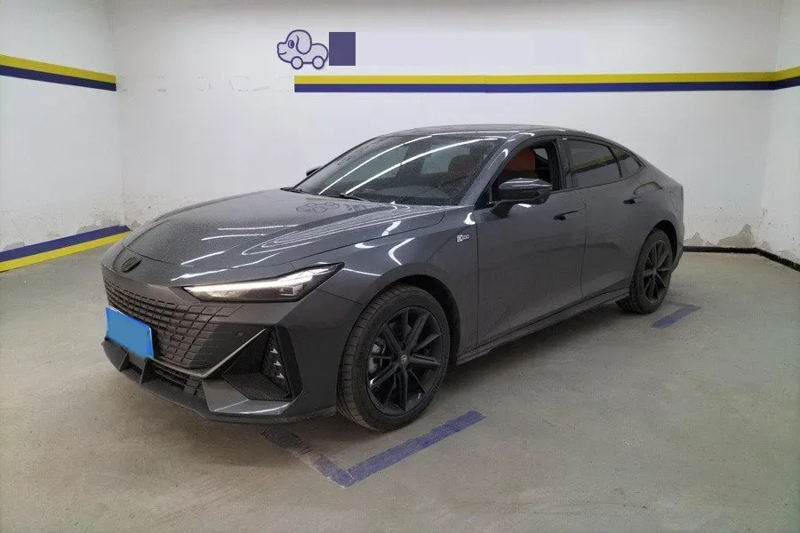 2023 ChangAn UNI-V iDD 1.5T 170HP L4 6TCT PHEV 18.4KWH,autocango,china used car exporter,china ev exporter,chinese used car exporter,chinese used ev exporter