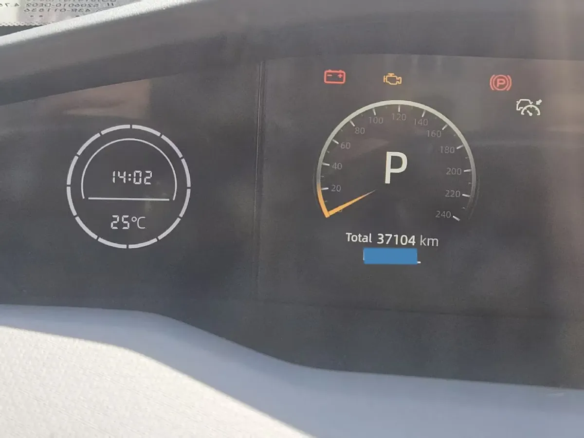 2022 ChangAn UNI-V 1.5T 188HP L4 7DCT,autocango,china used car exporter,china ev exporter,chinese used car exporter,chinese used ev exporter