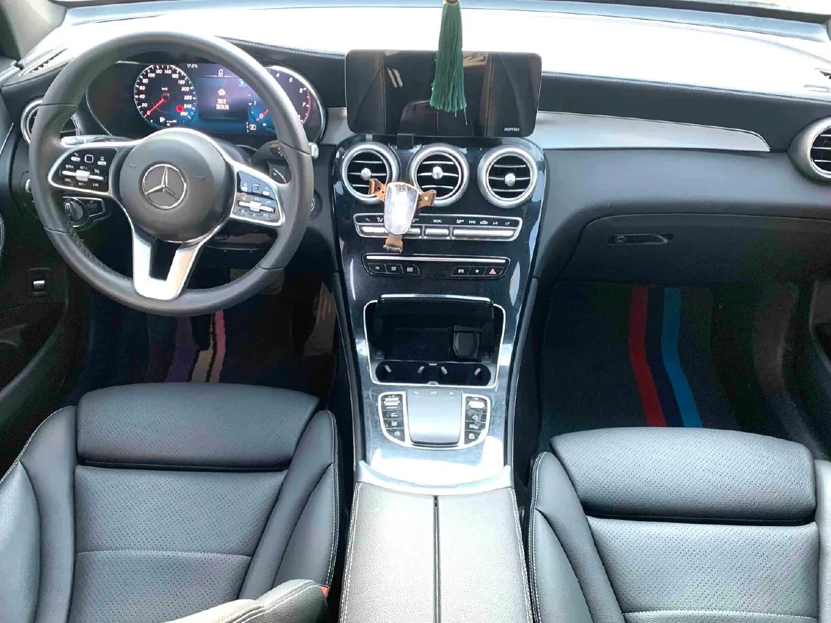 2021 Mercedes-Benz GLC Class 2.0T 197HP L4 9AT,autocango,china used car exporter,china ev exporter,chinese used car exporter,chinese used ev exporter