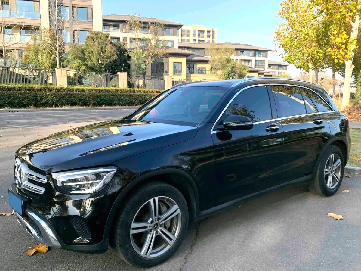 2021 Mercedes-Benz GLC Class 2.0T 197HP L4 9AT,autocango,china used car exporter,china ev exporter,chinese used car exporter,chinese used ev exporter