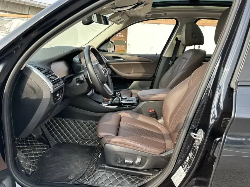 2022 BMW X3 2.0T 252HP L4 8AT,autocango,china used car exporter,china ev exporter,chinese used car exporter,chinese used ev exporter