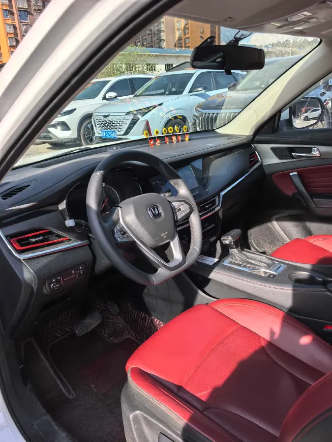 2019 ChangAn CS35 Plus 1.4T 158HP L4 7DCT,autocango,china used car exporter,china ev exporter,chinese used car exporter,chinese used ev exporter