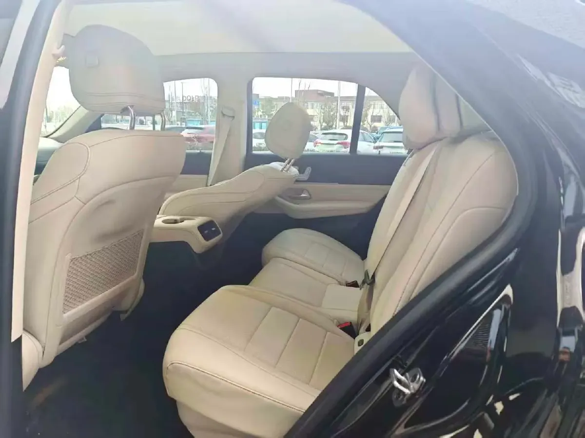 2023 Mercedes-Benz GLE Class 2.0T 258HP L4 9AT,autocango,china used car exporter,china ev exporter,chinese used car exporter,chinese used ev exporter