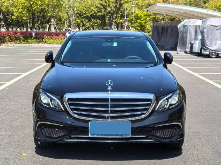2020 Mercedes-Benz E Class 2.0T 258HP L4 9AT,autocango,china used car exporter,china ev exporter,chinese used car exporter,chinese used ev exporter