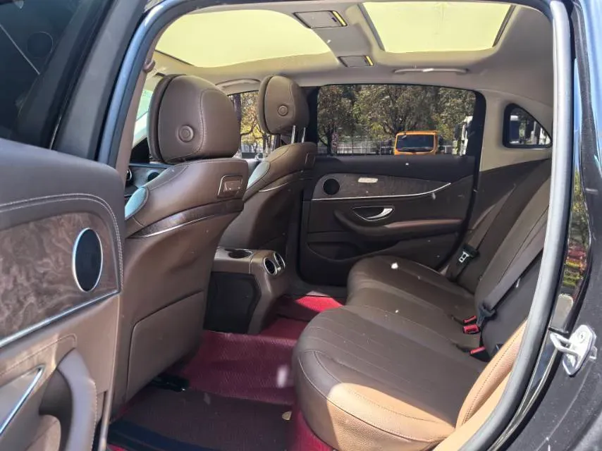 2020 Mercedes-Benz E Class 2.0T 258HP L4 9AT,autocango,china used car exporter,china ev exporter,chinese used car exporter,chinese used ev exporter