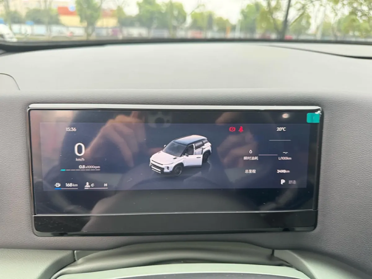 2025 Geely Cowboy 1.5T 181HP L4 7DCT,autocango,china used car exporter,china ev exporter,chinese used car exporter,chinese used ev exporter