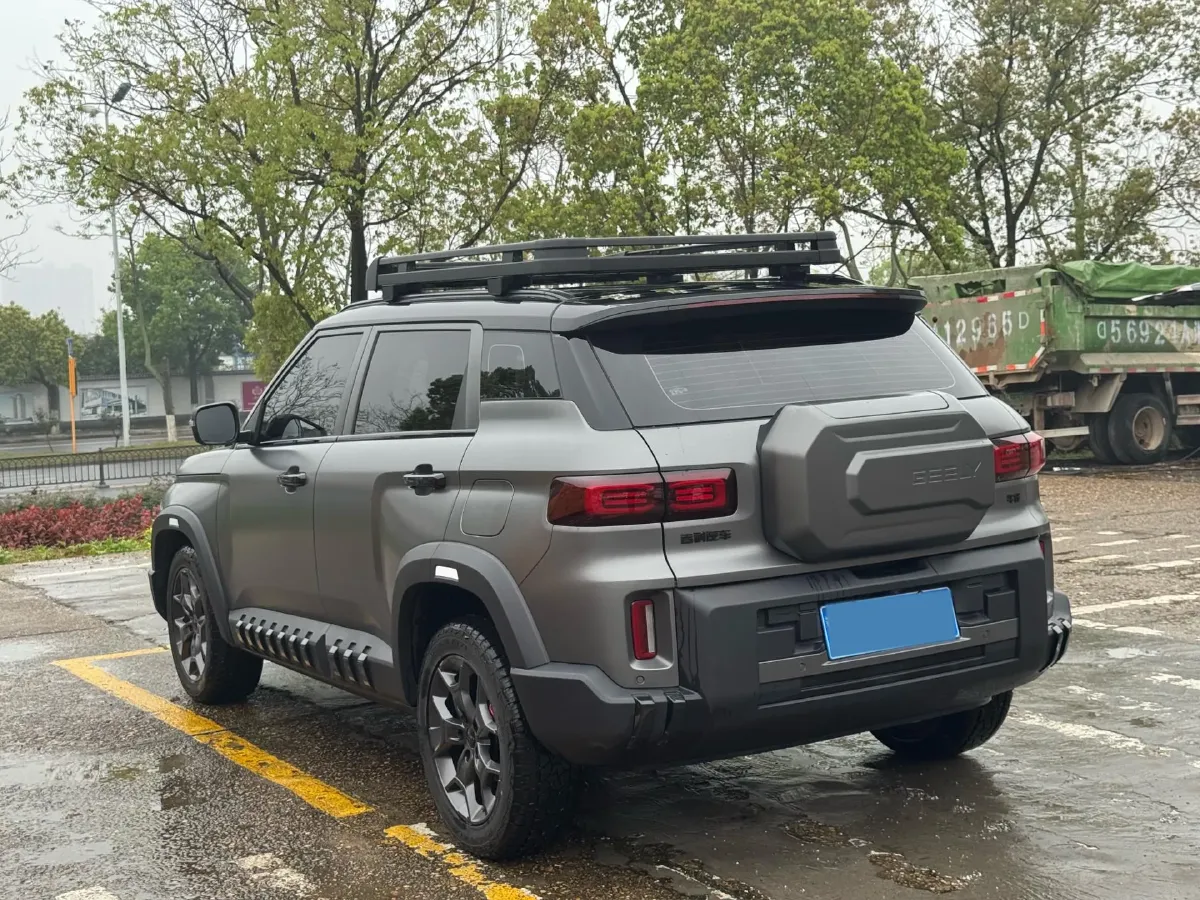2025 Geely Cowboy 1.5T 181HP L4 7DCT,autocango,china used car exporter,china ev exporter,chinese used car exporter,chinese used ev exporter