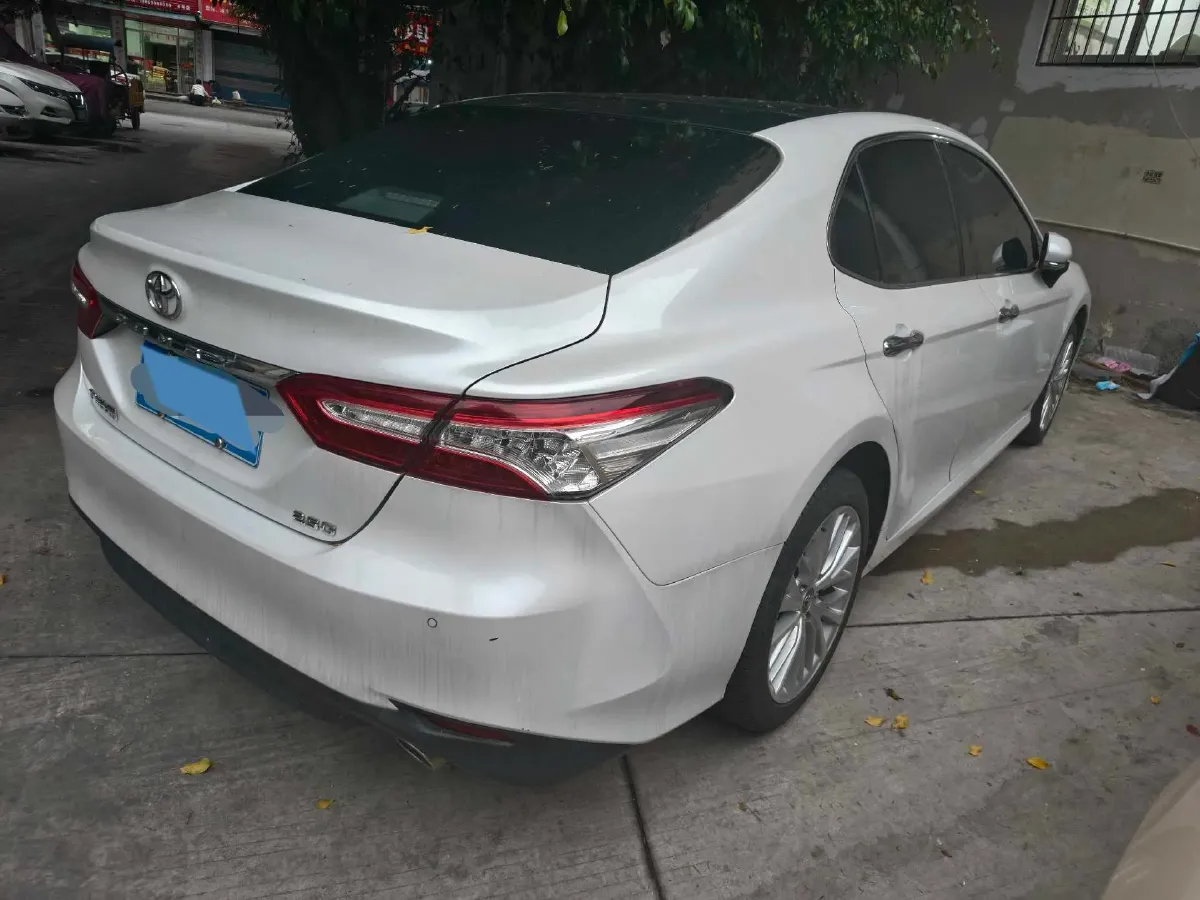 2019 Toyota Camry 2.5L 209HP L4 8AT,autocango,china used car exporter,china ev exporter,chinese used car exporter,chinese used ev exporter