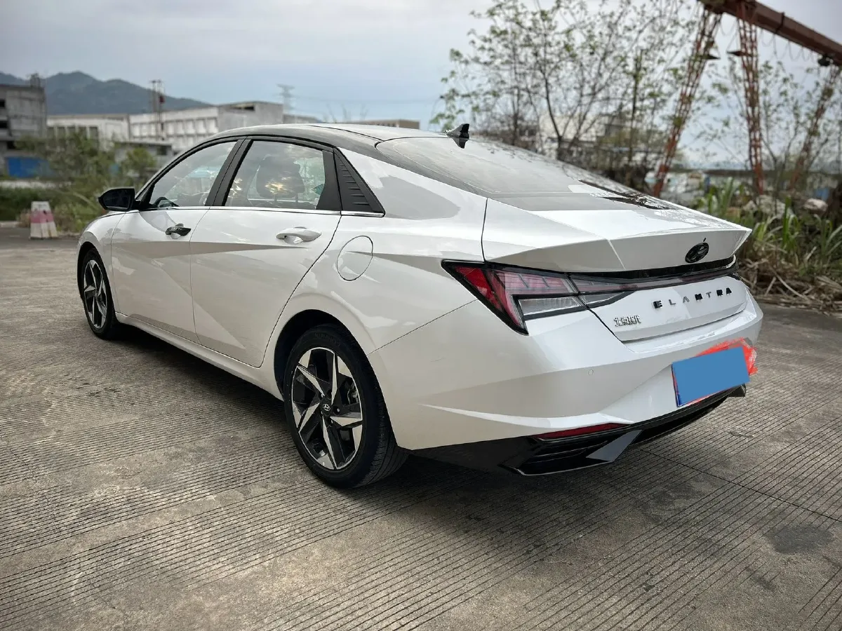 2022 Hyundai Elantra 1.5L 115HP L4 CVT,autocango,china used car exporter,china ev exporter,chinese used car exporter,chinese used ev exporter