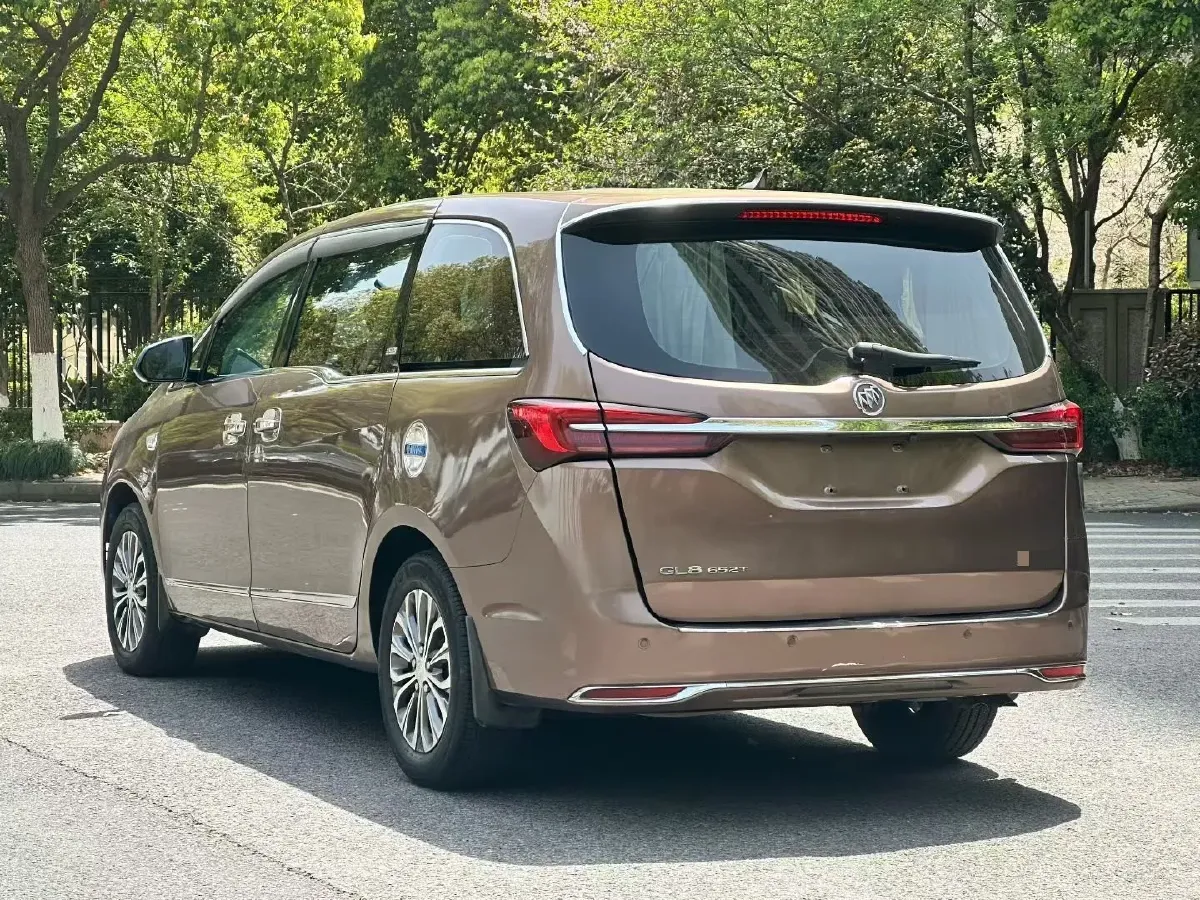 2021 Buick GL8 2.0T 237HP L4 9AT,autocango,china used car exporter,china ev exporter,chinese used car exporter,chinese used ev exporter