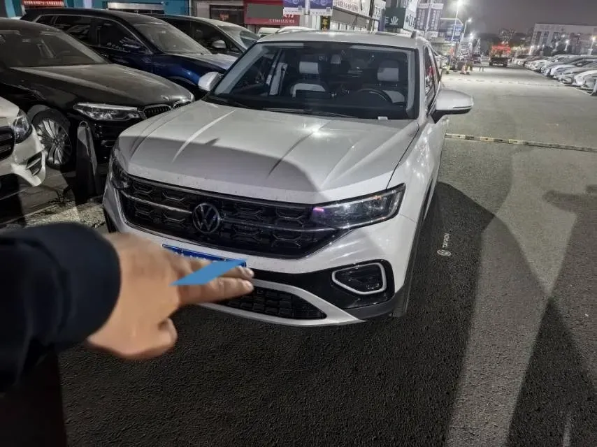 2025 Volkswagen Tayron 2.0T 186HP L4 7DCT,autocango,china used car exporter,china ev exporter,chinese used car exporter,chinese used ev exporter