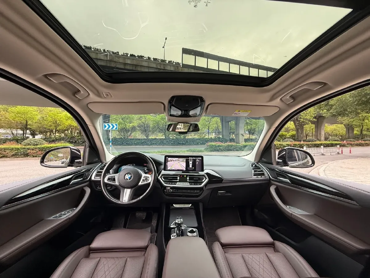 2022 BMW X3 2.0T 184HP L4 8AT,autocango,china used car exporter,china ev exporter,chinese used car exporter,chinese used ev exporter